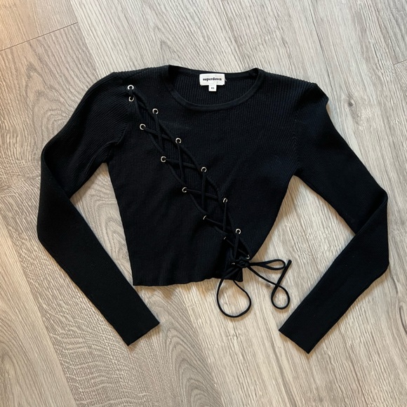 BNWOT Revolve Superdown Tina Lace Up Sweater - Picture 5 of 7